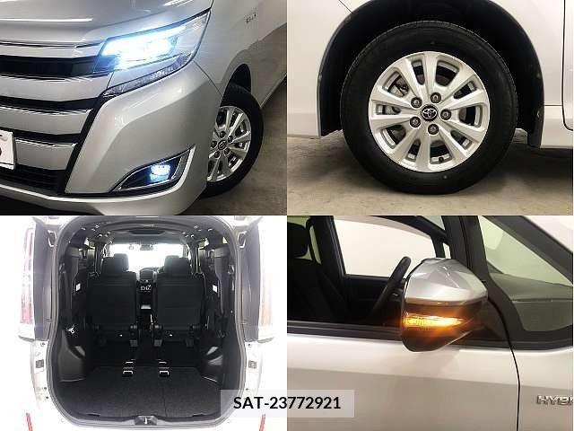 Toyota NOAH HYBRID 2017-08 376857-7