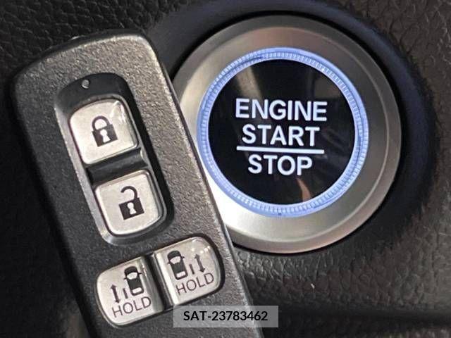 Honda N BOX CUSTOM 2018-01 211773-7