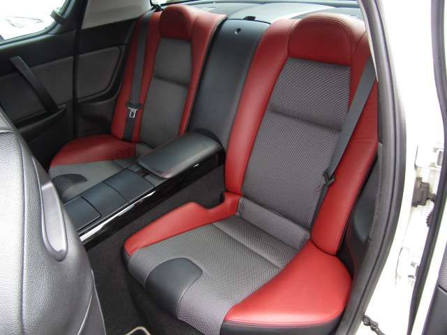 Mazda RX-8 2012-02 11376-15