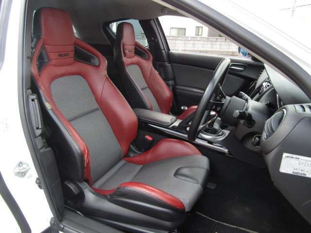 Mazda RX-8 2012-02 11376-14