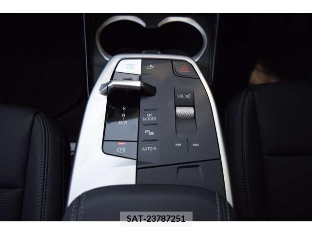 Bmw X1 2023-04 293786-16