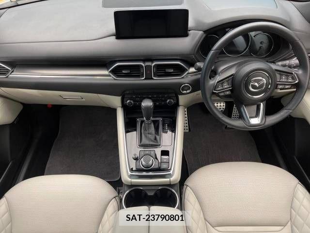 Mazda CX-8 2022-06 308587-1