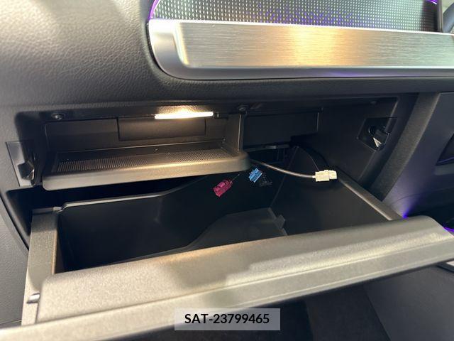 Mercedes Benz EQB 2022-09 239734-12