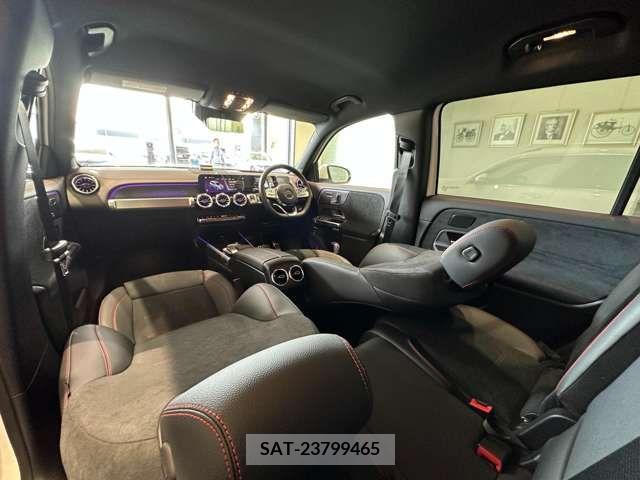 Mercedes Benz EQB 2022-09 239734-1