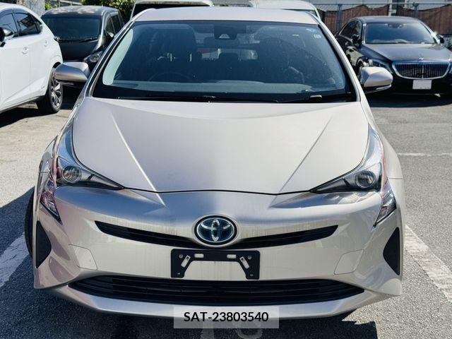 Toyota PRIUS 2016-10 282780-1