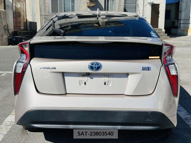 Toyota PRIUS 2016-10 282780-3