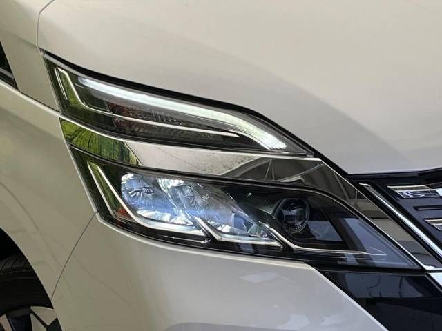 Nissan SERENA 2019-12 185611-13