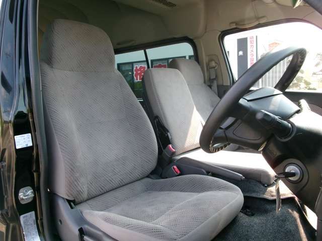 Nissan Caravan 2010-01 6802-10