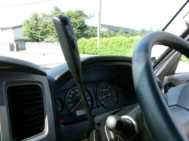 Nissan Caravan 2010-01 6802-9