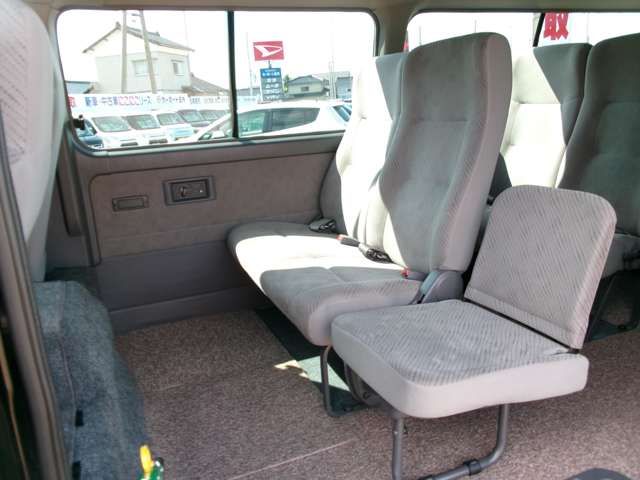 Nissan Caravan 2010-01 6802-12