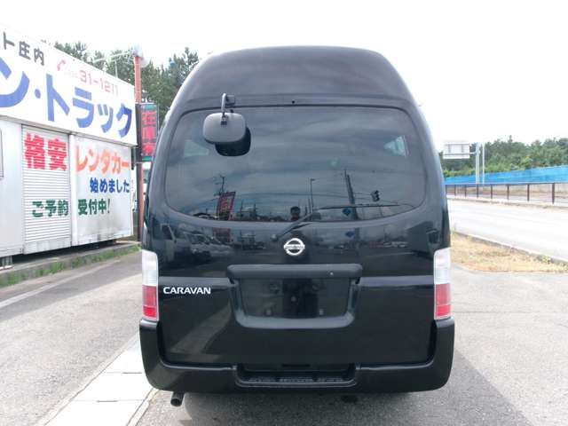 Nissan Caravan 2010-01 6802-5