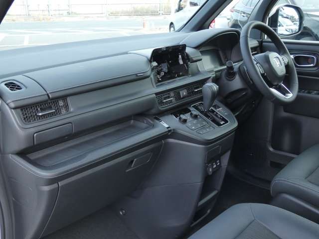 Honda e 2023-01 187308-10