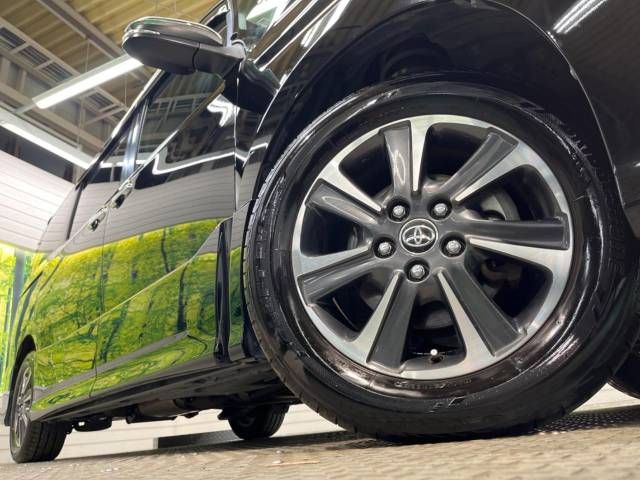 Toyota VOXY 2019-08 9444-13