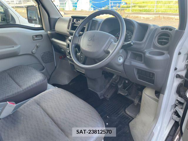 Mitsubishi MINICAB VAN 2018-05 232588-13