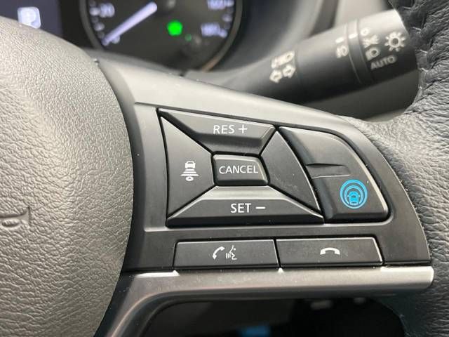 Nissan KICKS 2021-08 27080-4