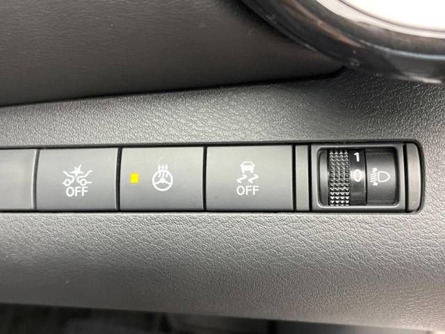 Nissan KICKS 2021-08 27080-7