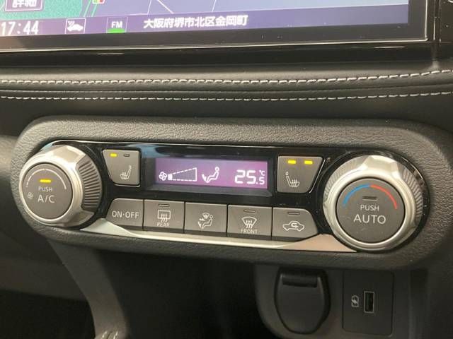 Nissan KICKS 2021-08 27080-5
