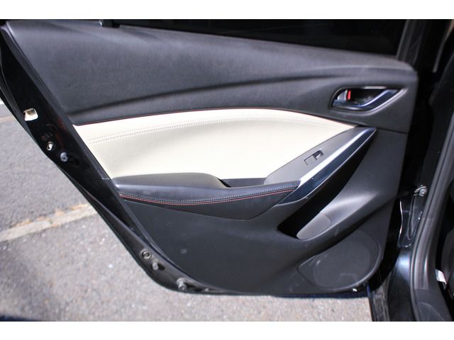Mazda ATENZA 2014-01 17955-19