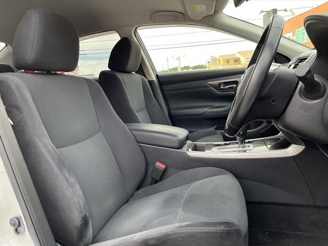 Nissan TEANA 2017-03 196391-18