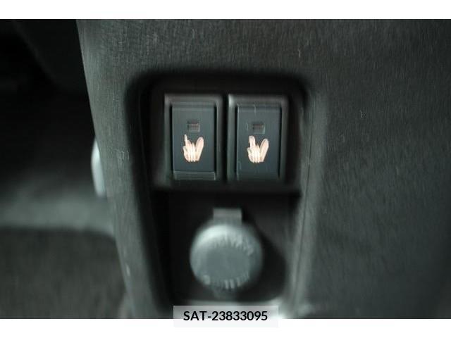 Suzuki HUSTLER 2020-02 372442-2