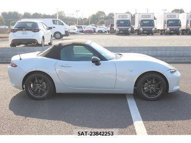 Mazda ROADSTER 2015-05 213148-8