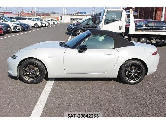 Mazda ROADSTER 2015-05 213148-6