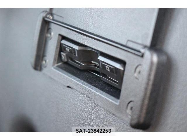 Mazda ROADSTER 2015-05 213148-3