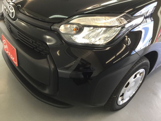 Toyota SIENTA 2022-12 19768-27