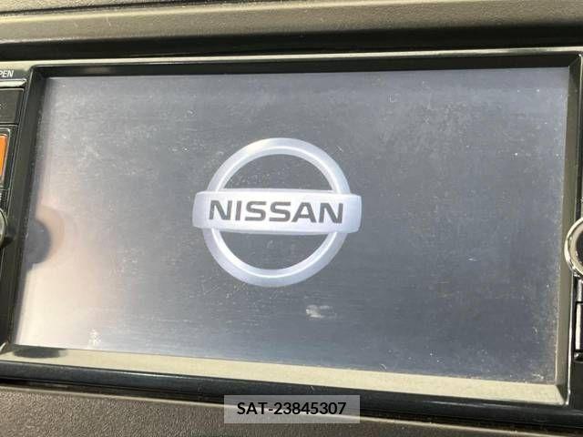 Nissan MARCH 2013-06 363176-2