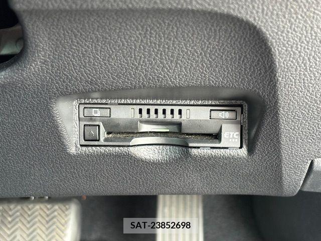 Toyota PRIUS 2021-04 366501-17