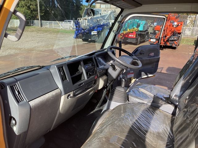 Isuzu ELF TRUCK 2007-10 183124-4