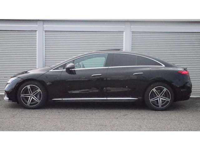Mercedes Benz EQE 2022-10 23904-6