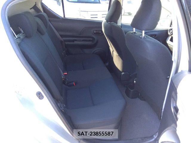 Toyota AQUA 2017-03 218078-4