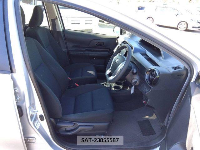 Toyota AQUA 2017-03 218078-5