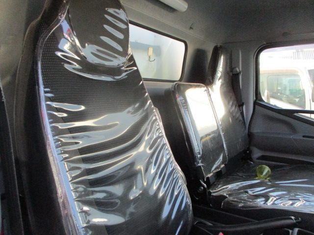Mitsubishi CANTER 2017-02 4696-5
