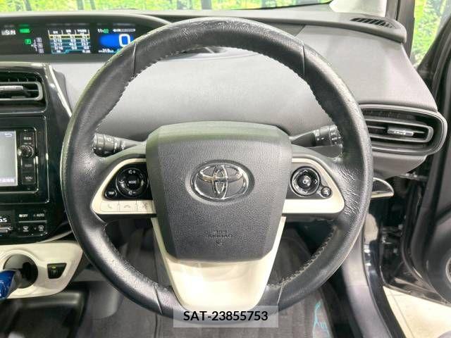 Toyota PRIUS 2016-03 379315-11
