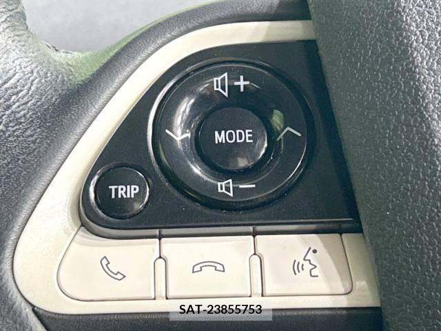 Toyota PRIUS 2016-03 379315-5