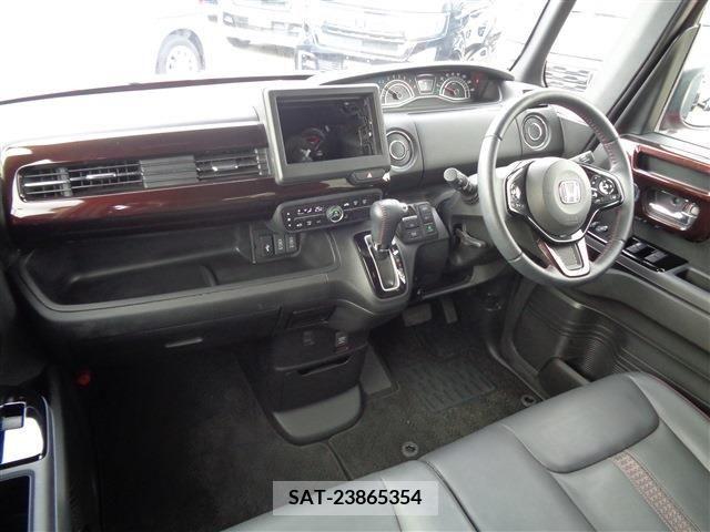 Honda N BOX CUSTOM 2023-01 386243-9
