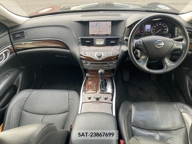 Nissan FUGA 2011-11 324776-1