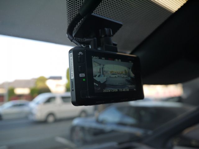 Toyota ALPHARD HYBRID 2023-11 185276-10
