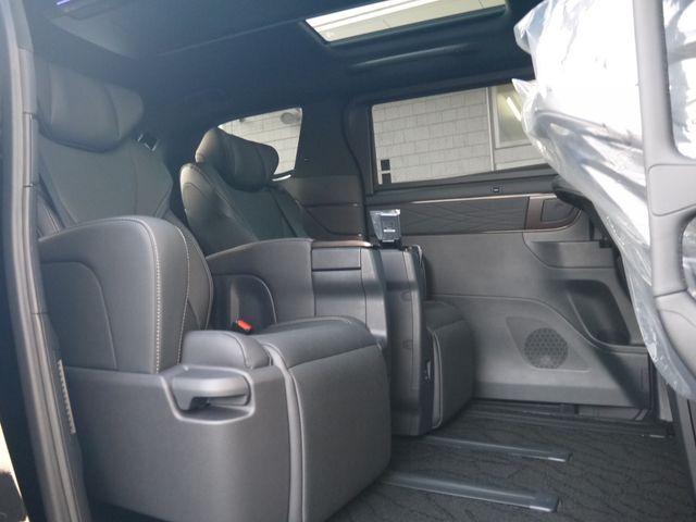 Toyota ALPHARD HYBRID 2023-11 185276-16