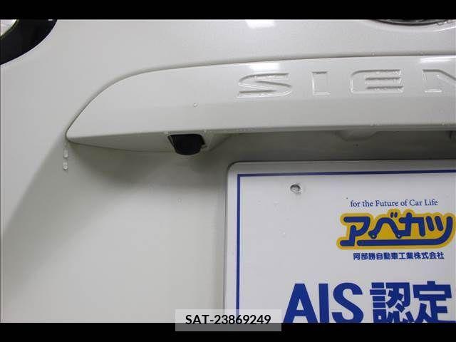 Toyota SIENTA 2016-07 285050-11