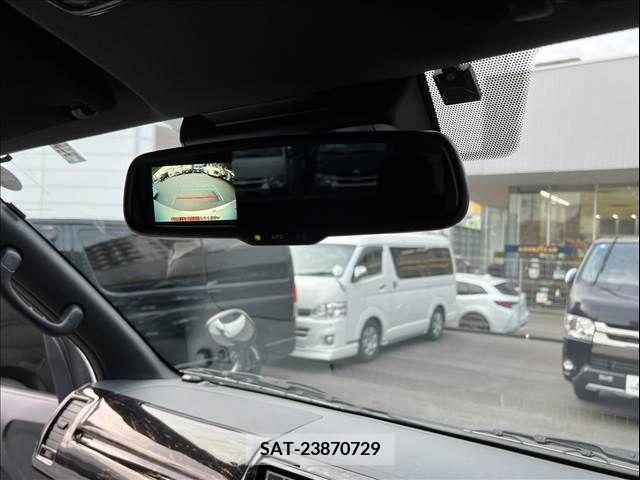 Toyota HIACE VAN 2022-07 272554-5