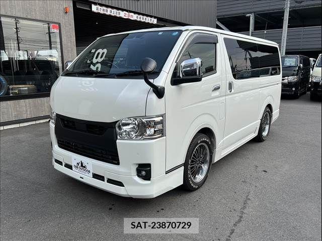 Toyota HIACE VAN 2022-07 272554-11