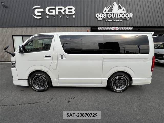 Toyota HIACE VAN 2022-07 272554-13