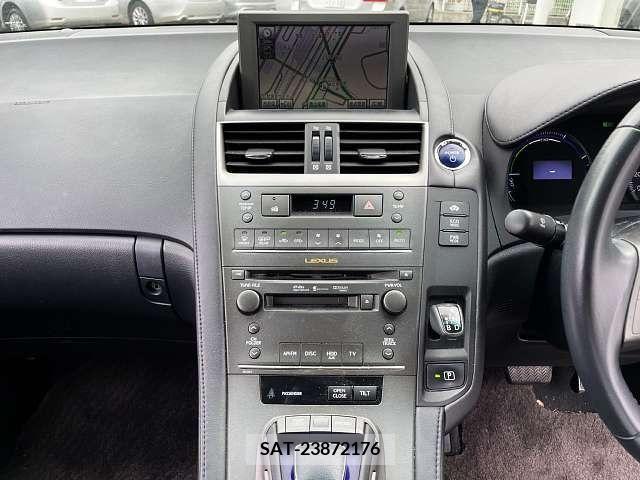 Lexus HS 2012-09 275356-5