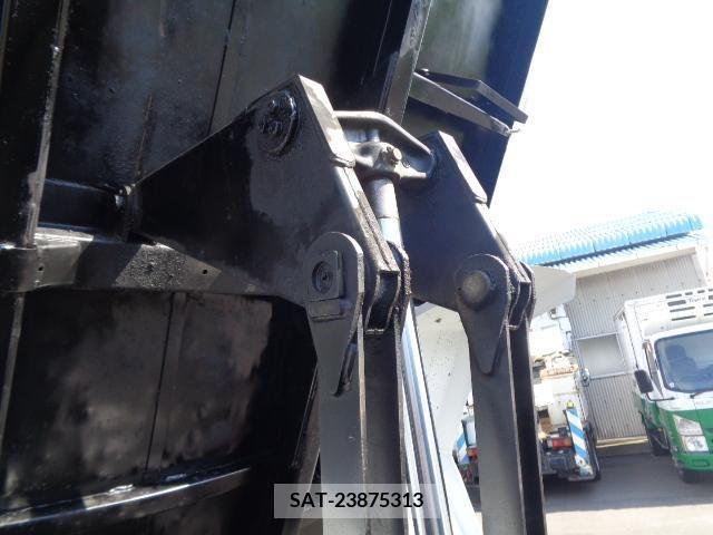 Isuzu FORWARD 2009-11 360523-18