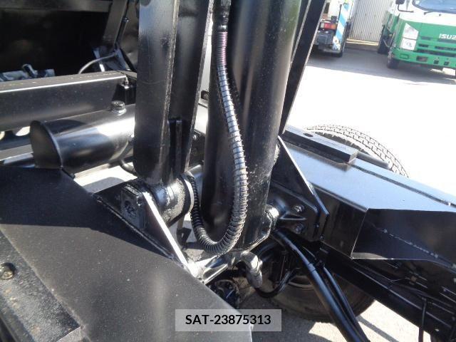 Isuzu FORWARD 2009-11 360523-17