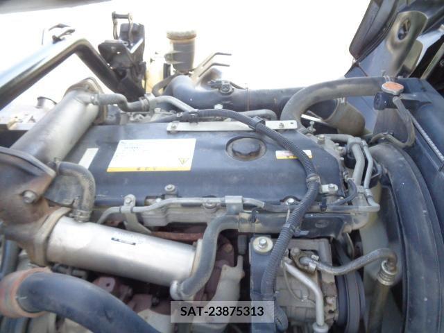 Isuzu FORWARD 2009-11 360523-27