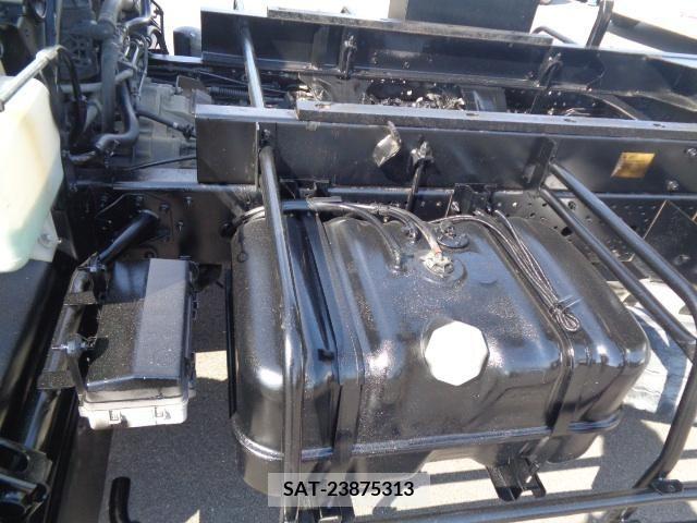 Isuzu FORWARD 2009-11 360523-26